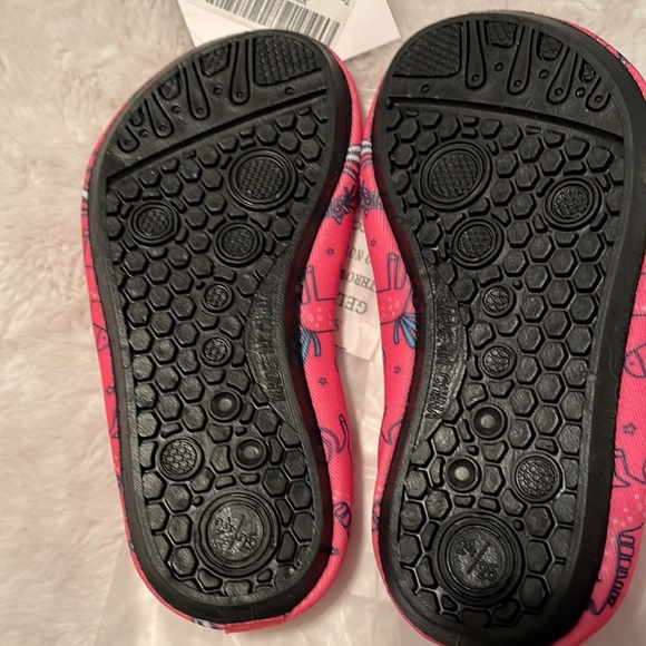 Toandon Toddler water shoes size 4/5 NWT - Picture 5 of 9